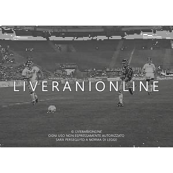 13-03-1991 MILANO SEMIFINALE DI ANDATA COPPA ITALIA MILAN-ROMA 0-0 NELLA FOTO MARCO SIMONE E AMEDEO CARBONI AG ALDO LIVERANI SAS