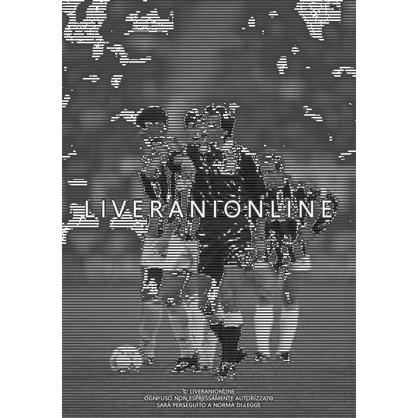 30-03-1993 MILANO SEMIFINALE DI RITORNO COPPA ITALIA MILAN -ROMA 1-0 NELLA FOTO L\'ARBITRO ARCANGELO PEZZELLA AG ALDO LIVERANI SAS