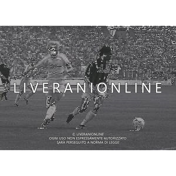 06-09-1992 MILANO CAMPIONATO DI CALCIO SERIE A MILAN -FOGGIA 1-0 NELLA FOTO PAOLO MALDINI E ANDREA SENO AG ALDO LIVERANI SAS