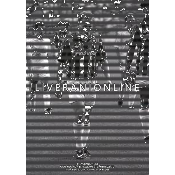 06-09-1992 MILANO CAMPIONATO DI CALCIO SERIE A MILAN -FOGGIA 1-0 NELLA FOTO JEAN PIERRE PAPIN AG ALDO LIVERANI SAS