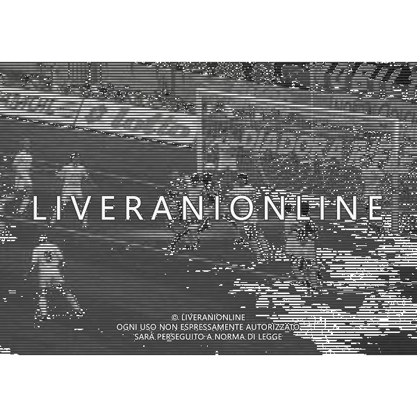 06-09-1992 MILANO CAMPIONATO DI CALCIO SERIE A MILAN -FOGGIA 1-0 NELLA FOTO AZIONE DI GIOCO AG ALDO LIVERANI SAS