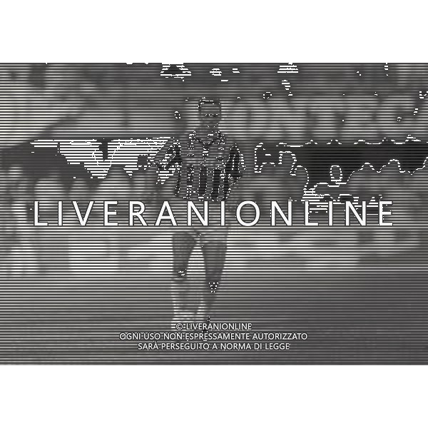 06-09-1992 MILANO CAMPIONATO DI CALCIO SERIE A MILAN -FOGGIA 1-0 NELLA FOTO MARCO VAN BASTEN AG ALDO LIVERANI SAS