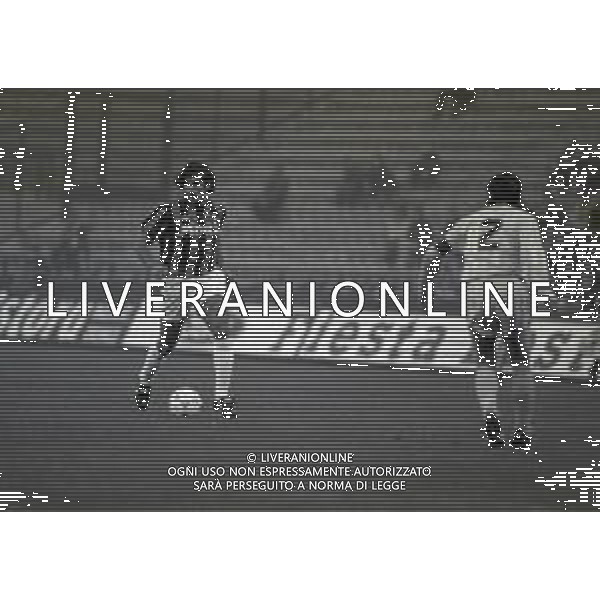04-11-1992 MILANO OTTAVI DI FINALE DI RITORNO CHAMPIONS LEAGUE MILAN SLOVAN BRATISLAVA 4-0 NELLA FOTO GIANLUIGI LENTINI AG ALDO LIVERANI SAS