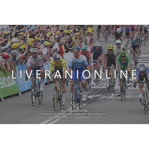 03-07-2022 Tour De France; Tappa 03 Vejle - Sonderborg; 2022, Bikeexchange - Jayco; 2022, Jumbo - Visma; 2022, Totalenergie; Groenewegen, Dylan; Van Aert, Wout; Sagan, Peter; Sonderborg; ©SIROTTI/AGENZIA ALDO LIVERANI SAS