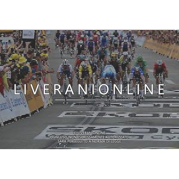 03-07-2022 Tour De France; Tappa 03 Vejle - Sonderborg; 2022, Bikeexchange - Jayco; 2022, Jumbo - Visma; 2022, Totalenergie; 2022, Alpecin - Deceuninck; Groenewegen, Dylan; Van Aert, Wout; Sagan, Peter; Philipsen, Jasper; Sonderborg; ©SIROTTI/AGENZIA ALDO LIVERANI SAS