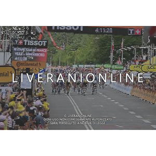 03-07-2022 Tour De France; Tappa 03 Vejle - Sonderborg; 2022, Bikeexchange - Jayco; 2022, Jumbo - Visma; 2022, Totalenergie; Groenewegen, Dylan; Van Aert, Wout; Sagan, Peter; Sonderborg; ©SIROTTI/AGENZIA ALDO LIVERANI SAS