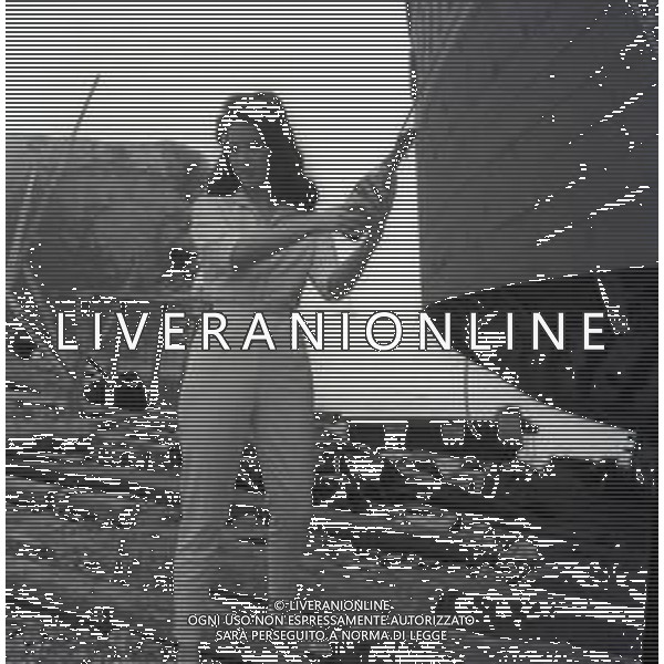 RETROSPETTIVA LINDA CRISTAL ATTRICE NELLA FOTO LINDA CRISTAL A ROMA NELL\'ANNO 1958 FOTO SANDRO VESPASIANI-AG ALDO LIVERANI SAS