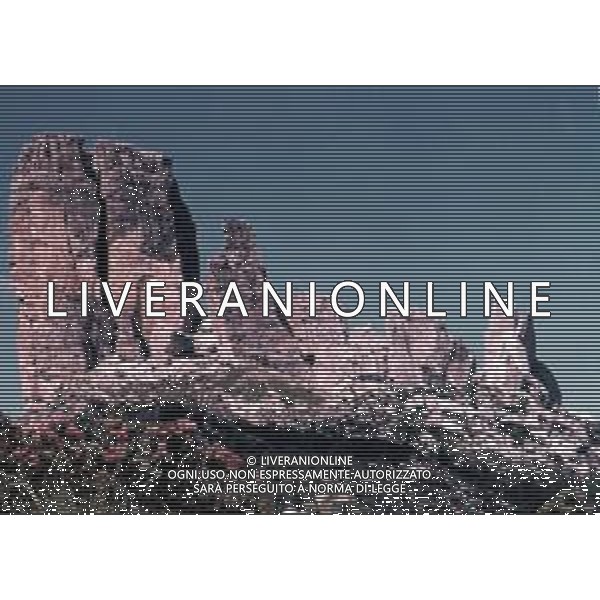Veduta delle Montagne delle Dolomiti - Le Cinque Torri, Cortina d\'Ampezzo ©Archivio Giovanni Liverani/AG ALDO LIVERANI SAS