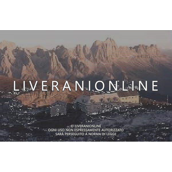 Veduta delle Montagne delle Dolomiti - Il gruppo del Catinaccio ©ghedina/Archivio Giovanni Liverani/AG ALDO LIVERANI SAS