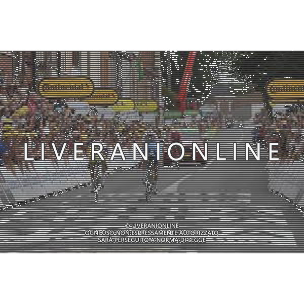 06-07-2022 Tour De France; Tappa 05 Lille - Arenberg; 2022, Israel - Premier Tech; 2022, Intermarche - Wanty Gobert; Clarke, Simon; Van Der Hoorn, Taco; Arenberg; ©SIROTTI/AGENZIA ALDO LIVERANI SAS