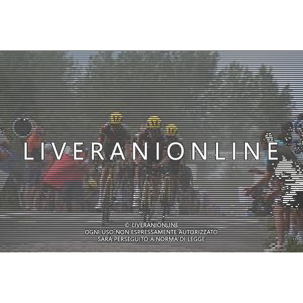 06-07-2022 Tour De France; Tappa 05 Lille - Arenberg; 2022, Jumbo - Visma; Benoot, Tiesj; Van Hooydonck, Nathan; Roglic, Primoz; Pont Gibus; ©SIROTTI/ AGENZIA ALDO LIVERANI SAS