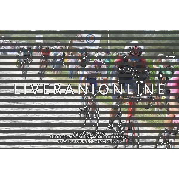 06-07-2022 Tour De France; Tappa 05 Lille - Arenberg; 2022, Ineos - Grenadiers; 2022, Totalenergie; Ganna, Filippo; Vuillermoz, Alexis; Pont Gibus; ©SIROTTI/ AGENZIA ALDO LIVERANI SAS