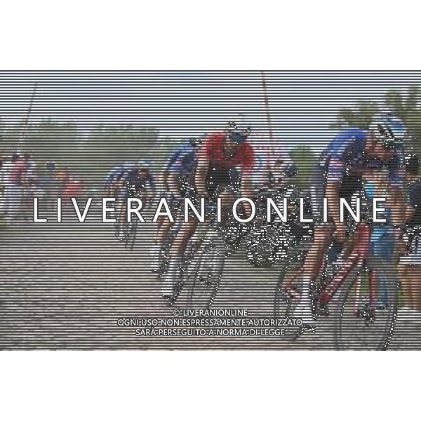 06-07-2022 Tour De France; Tappa 05 Lille - Arenberg; 2022, Alpecin - Deceuninck; 2022, Arkea - Samsic; Van Der Poel, Mathieu; Pont Gibus; ©SIROTTI/ AGENZIA ALDO LIVERANI SAS