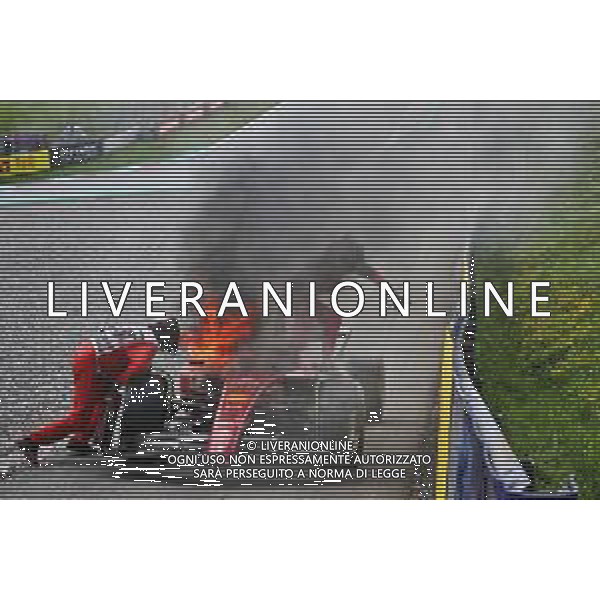 Carlos Sainz Jr (ESP) retired from the race with his Ferrari F1-75 on fire. 10.07.2022. Formula 1 World Championship, Rd 11, Austrian Grand Prix, Spielberg, Austria, Race Day. - www.xpbimages.com, EMail: requests@xpbimages.com © Copyright: Coates / XPB Images/AGENZIA ALDO LIVERANI SAS - ITALY ONLY EDITORIAL USE ONLY