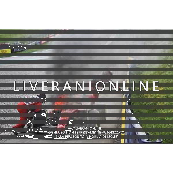 Carlos Sainz Jr (ESP) retired from the race with his Ferrari F1-75 on fire. 10.07.2022. Formula 1 World Championship, Rd 11, Austrian Grand Prix, Spielberg, Austria, Race Day. - www.xpbimages.com, EMail: requests@xpbimages.com © Copyright: Coates / XPB Images/AGENZIA ALDO LIVERANI SAS - ITALY ONLY EDITORIAL USE ONLY