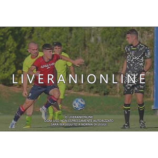 10-7-2022. Cagliari Calcio-Rappresentativa sarda, amichevole pre campionato 2022-2023, presso centro sportivo Asseminello, Assemini, Cagliari. Partita aperta ai tifosi. Foto Salvatore Moi/Aldo Liverani sas. Nella foto: Cavuoti Cagliari, Gabriele Caggiari di Cagliari arbitro ©MOI/AGENZIA ALDO LIVERANI SAS