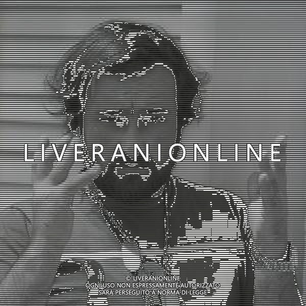RETROSPETTIVA LUCIO DALLA CANTANTE NELLA FOTO LUCIO DALLA A PESARO NELL\'ANNO 1966 AG ALDO LIVERANI SAS