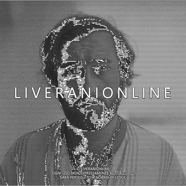 RETROSPETTIVA LUCIO DALLA CANTANTE NELLA FOTO LUCIO DALLA A PESARO NELL\'ANNO 1966 AG ALDO LIVERANI SAS