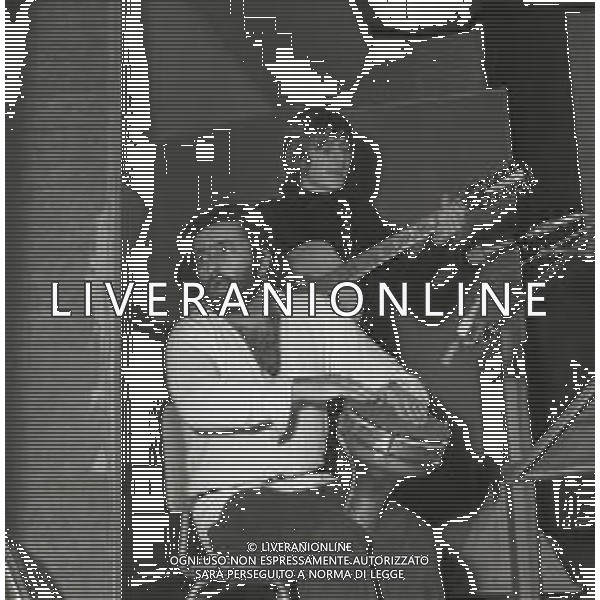 RETROSPETTIVA LUCIO DALLA CANTANTE NELLA FOTO LUCIO DALLA CON RON A MILANO NELL\'ANNO 1971  AG ALDO LIVERANI SAS 