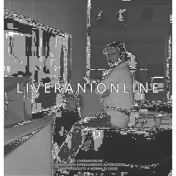 RETROSPETTIVA LUCIO DALLA CANTANTE NELLA FOTO LUCIO DALLA CON RON A MILANO NELL\'ANNO 1971  AG ALDO LIVERANI SAS 