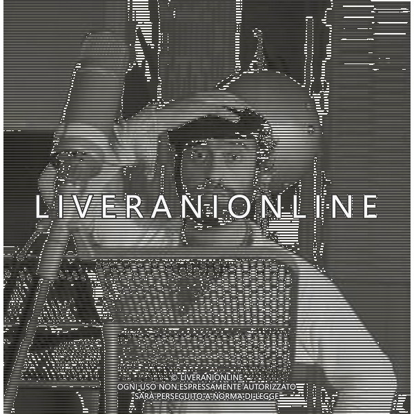 RETROSPETTIVA LUCIO DALLA CANTANTE NELLA FOTO LUCIO DALLA CON RON A MILANO NELL\'ANNO 1971  AG ALDO LIVERANI SAS 