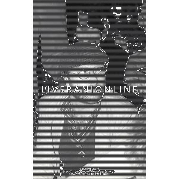 RETROSPETTIVA LUCIO DALLA CANTANTE NELLA FOTO LUCIO DALLA A MILANO NELL\'ANNO 1980 OSPITE AL CONCERTO DI RENATO ZERO AG ALDO LIVERANI SAS  