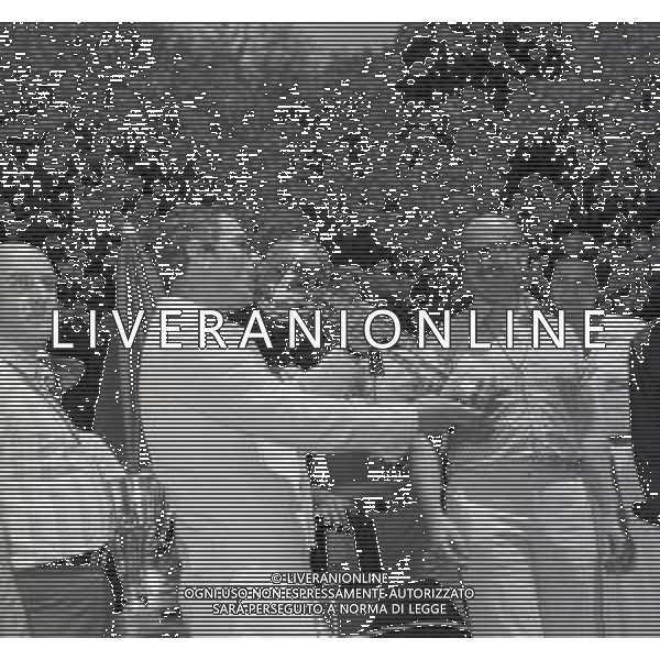1974 SAINT VINCENT PREMIO "LE GROLLE D\'ORO " NELLA FOTO NINO MANFREDI AG ALDO LIVERANI SAS 