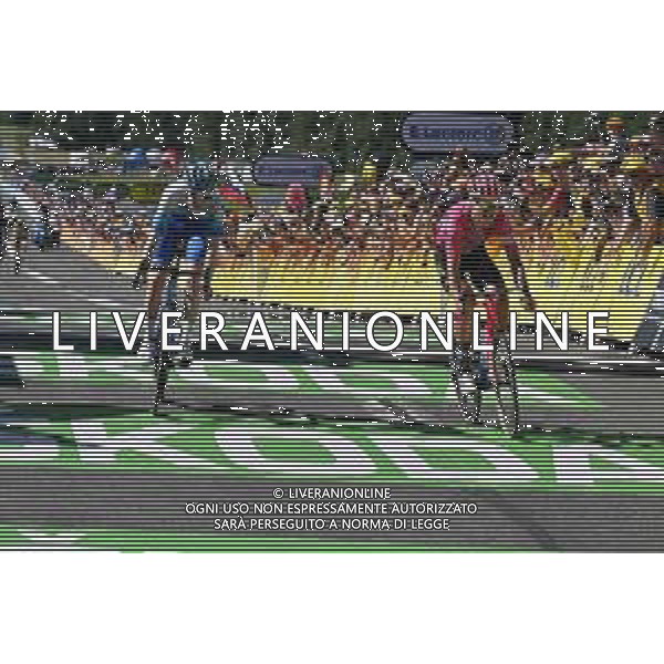 12-07-2022 Tour De France; Tappa 10 Morzine - Megeve; 2022, Ef Education - Easypost; 2022, Bikeexchange - Jayco; Nielsen Magnus, Cort; Schultz, Nicholas; Megeve; ©SIROTTI/AGENZIA ALDO LIVERANI SAS