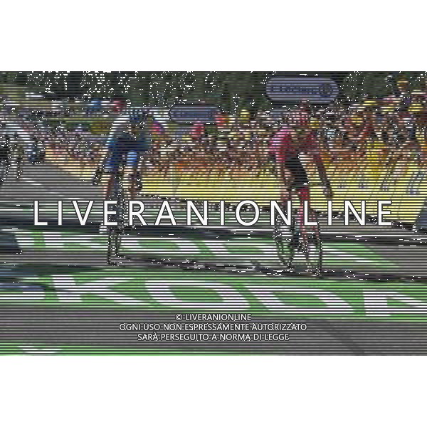 12-07-2022 Tour De France; Tappa 10 Morzine - Megeve; 2022, Ef Education - Easypost; 2022, Bikeexchange - Jayco; Nielsen Magnus, Cort; Schultz, Nicholas; Megeve; ©SIROTTI/AGENZIA ALDO LIVERANI SAS