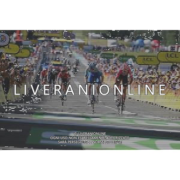12-07-2022 Tour De France; Tappa 10 Morzine - Megeve; 2022, Ef Education - Easypost; 2022, Bikeexchange - Jayco; Nielsen Magnus, Cort; Schultz, Nicholas; Megeve; ©SIROTTI/AGENZIA ALDO LIVERANI SAS