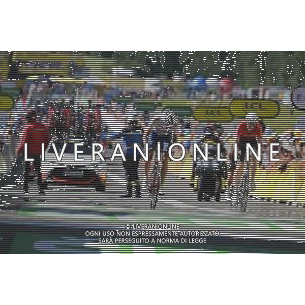 12-07-2022 Tour De France; Tappa 10 Morzine - Megeve; 2022, Totalenergie; 2022, Arkea - Samsic; Boasson Hagen, Edvald; Swift, Connor; Megeve; ©SIROTTI/AGENZIA ALDO LIVERANI SAS