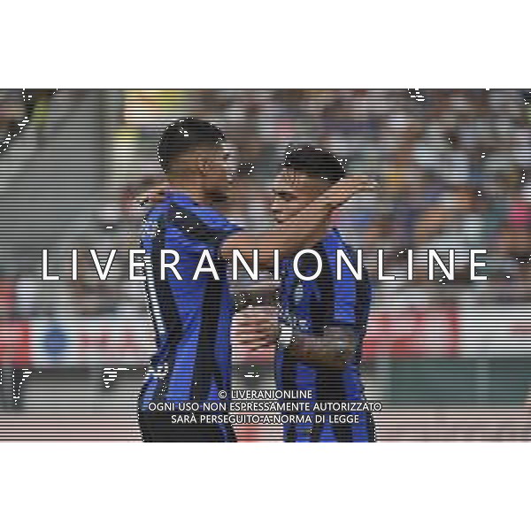 Joaquin Correa (Inter) SX e Lautaro Martinez (Inter) DX esultano dopo il gol del 4 a 0 Lugano vs Inter Lugano (CH) 12-07-2022 Stadio Cornaredo amichevole precampionato foto Roberto Garavaglia/ag. Aldo Liverani sas /AGENZIA ALDO LIVERANI SAS
