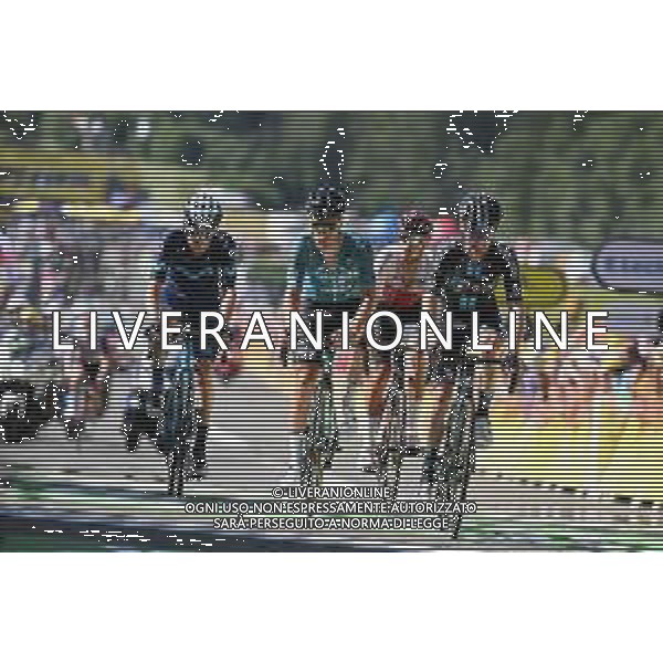 12-07-2022 Tour De France; Tappa 10 Morzine - Megeve; 2022, Dsm; 2022, Beb Hotels - Pb Ktm; Hamilton, Chris; Bonnamour, Franck; Megeve; ©SIROTTI/AGENZIA ALDO LIVERANI SAS