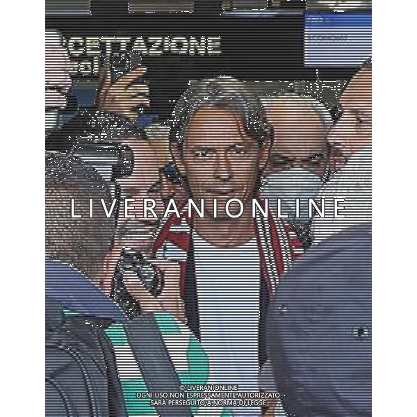 ARRIVO DI FILIPPO INZAGHI, NUOVO ALLENATORE DELLA REGGINA, ALL\'AEROPORTO DI REGGIO CALABRIA 14.07.2022 NELLA FOTO L\'ACCOGLIENZA CALOROSA DEI TIFOSI ©GAREFFA/AGENZIA ALDO LIVERANI SAS