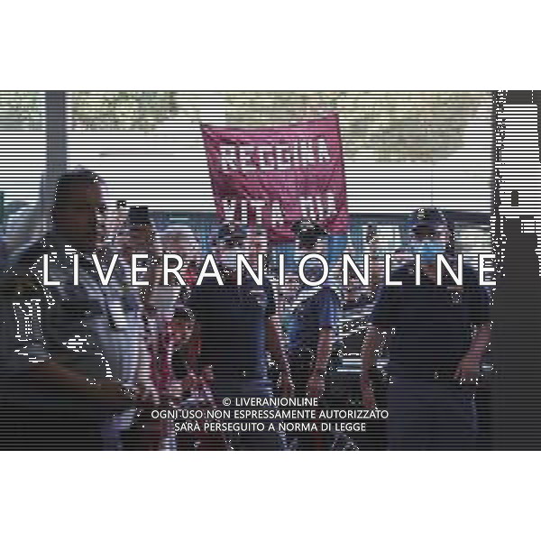 ARRIVO DI FILIPPO INZAGHI, NUOVO ALLENATORE DELLA REGGINA, ALL\'AEROPORTO DI REGGIO CALABRIA 14.07.2022 NELLA FOTO L\'ACCOGLIENZA CALOROSA DEI TIFOSI ©GAREFFA/AGENZIA ALDO LIVERANI SAS