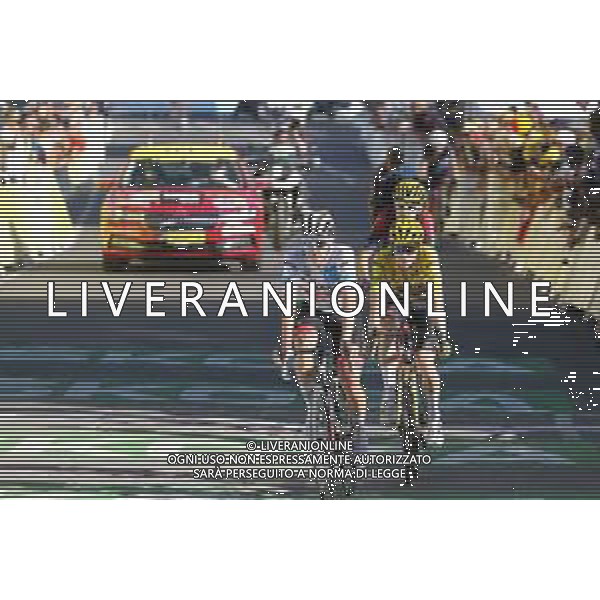 14-07-2022 Tour De France; Tappa 12 Briancon - L\'alpe D\'huez; 2022, Uae Emirates; 2022, Jumbo - Visma; Pogacar, Tadej; Vingegaard, Jonas; L\'alpe D\'huez; /AGENZIA ALDO LIVERANI SAS