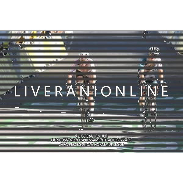 14-07-2022 Tour De France; Tappa 12 Briancon - L\'alpe D\'huez; 2022, Ag2r - Citroen; 2022, Bora - Hansgrohe; Jungels, Bob; Vlasov, Aleksandr; L\'alpe D\'huez; /AGENZIA ALDO LIVERANI SAS