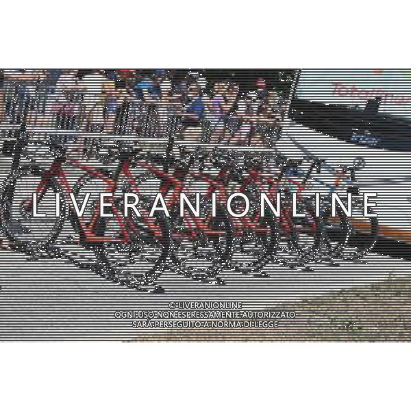15-07-2022 Tour De France; Tappa 13 Bourg D\'oisans - Saint-etienne; 2022, Totalenergie; Bourg D\'oisans; ©SIROTTI/AGENZIA ALDO LIVERANI SAS