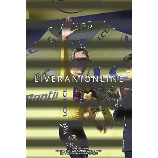 15-07-2022 Tour De France; Tappa 13 Bourg D\'oisans - Saint-etienne; 2022, Jumbo - Visma; Vingegaard, Jonas; Saint-etienne; ©SIROTTI/AGENZIA ALDO LIVERANI SAS