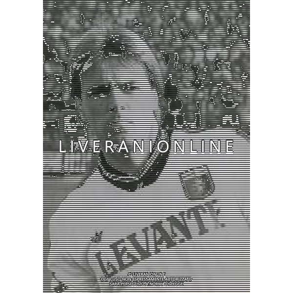 RETROSPETTIVA ANDREA AGOSTINELLI CALCIATORE NELLA FOTO ANDREA AGOSTINELLI CON LA MAGLIA DEL GENOA CALCIO AG ALDO LIVERANI SAS