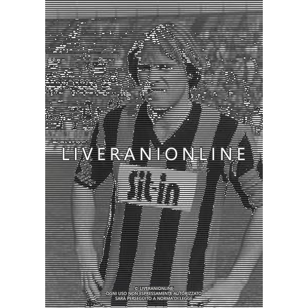 RETROSPETTIVA ANDREA AGOSTINELLI CALCIATORE NELLA FOTO ANDREA AGOSTINELLI CON LA MAGLIA DELL\'ATALANTA CALCIO AG ALDO LIVERANI SAS