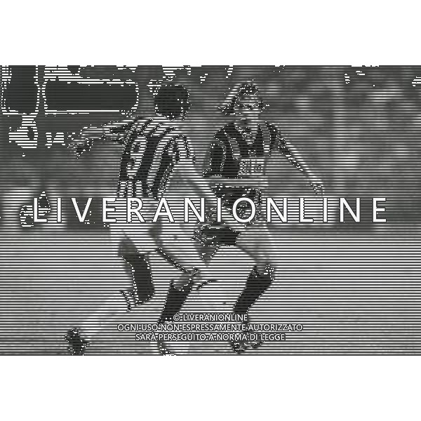 RETROSPETTIVA ANDREA AGOSTINELLI CALCIATORE NELLA FOTO ANDREA AGOSTINELLI CON LA MAGLIA DELL\'ATALANTA CALCIO AG ALDO LIVERANI SAS