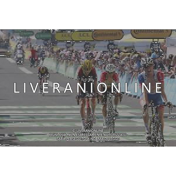 16-07-2022 Tour De France; Tappa 14 Saint-etienne - Mende; 2022, Groupama - Fdj; 2022, Ineos - Grenadiers; 2022, Arkea - Samsic; Gaudu, David; Geraint, Thomas; Quintana Rojas Nairo, Alexander; Mende; ©SIROTTI/AGENZIA ALDO LIVERANI SAS