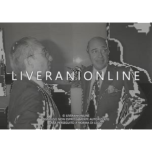 RETROSPETTIVA DOMENICO LUZZARA PRESIDENTE CREMONESE CALCIO NELLA FOTO DOMENICO LUZZARA PRESIDENTE CREMONESE CON PAOLO MANTOVANI PRESIDENTE SAMPDORIA CALCIO NELL\'ANNO 1985 AG ALDO LIVERANI SAS