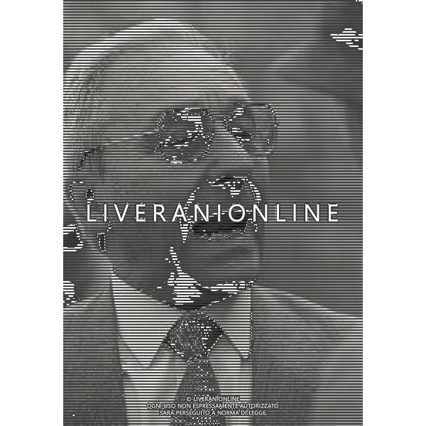 RETROSPETTIVA DOMENICO LUZZARA PRESIDENTE CREMONESE CALCIO NELLA FOTO DOMENICO LUZZARA PRESIDENTE CREMONESE NELL\'ANNO 1989-1990 AG ALDO LIVERANI SAS 