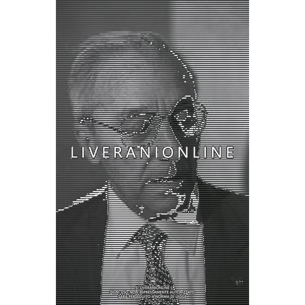 RETROSPETTIVA DOMENICO LUZZARA PRESIDENTE CREMONESE CALCIO NELLA FOTO DOMENICO LUZZARA PRESIDENTE CREMONESE NELL\'ANNO 1992-1993 AG ALDO LIVERANI SAS  