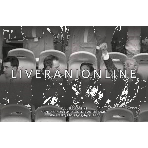 RETROSPETTIVA DOMENICO LUZZARA PRESIDENTE CREMONESE CALCIO NELLA FOTO DOMENICO LUZZARA PRESIDENTE CREMONESE NELL\'ANNO 1993-1994 FILIPPO MANTOVANI- ENRICO MANTOVANI E LUDOVICA MANTOVANI AG ALDO LIVERANI SAS  