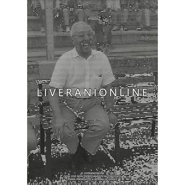 RETROSPETTIVA DOMENICO LUZZARA PRESIDENTE CREMONESE CALCIO NELLA FOTO DOMENICO LUZZARA PRESIDENTE CREMONESE NELL\'ANNO 1993-1994 AG ALDO LIVERANI SAS 