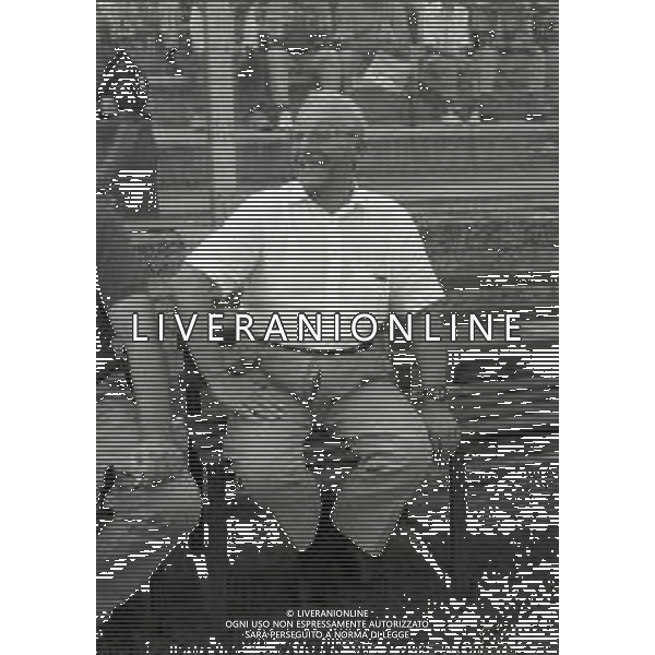 RETROSPETTIVA DOMENICO LUZZARA PRESIDENTE CREMONESE CALCIO NELLA FOTO DOMENICO LUZZARA PRESIDENTE CREMONESE NELL\'ANNO 1993-1994 AG ALDO LIVERANI SAS 