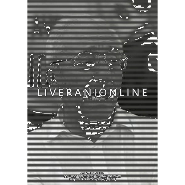 RETROSPETTIVA DOMENICO LUZZARA PRESIDENTE CREMONESE CALCIO NELLA FOTO DOMENICO LUZZARA PRESIDENTE CREMONESE NELL\'ANNO 1993-1994 AG ALDO LIVERANI SAS 